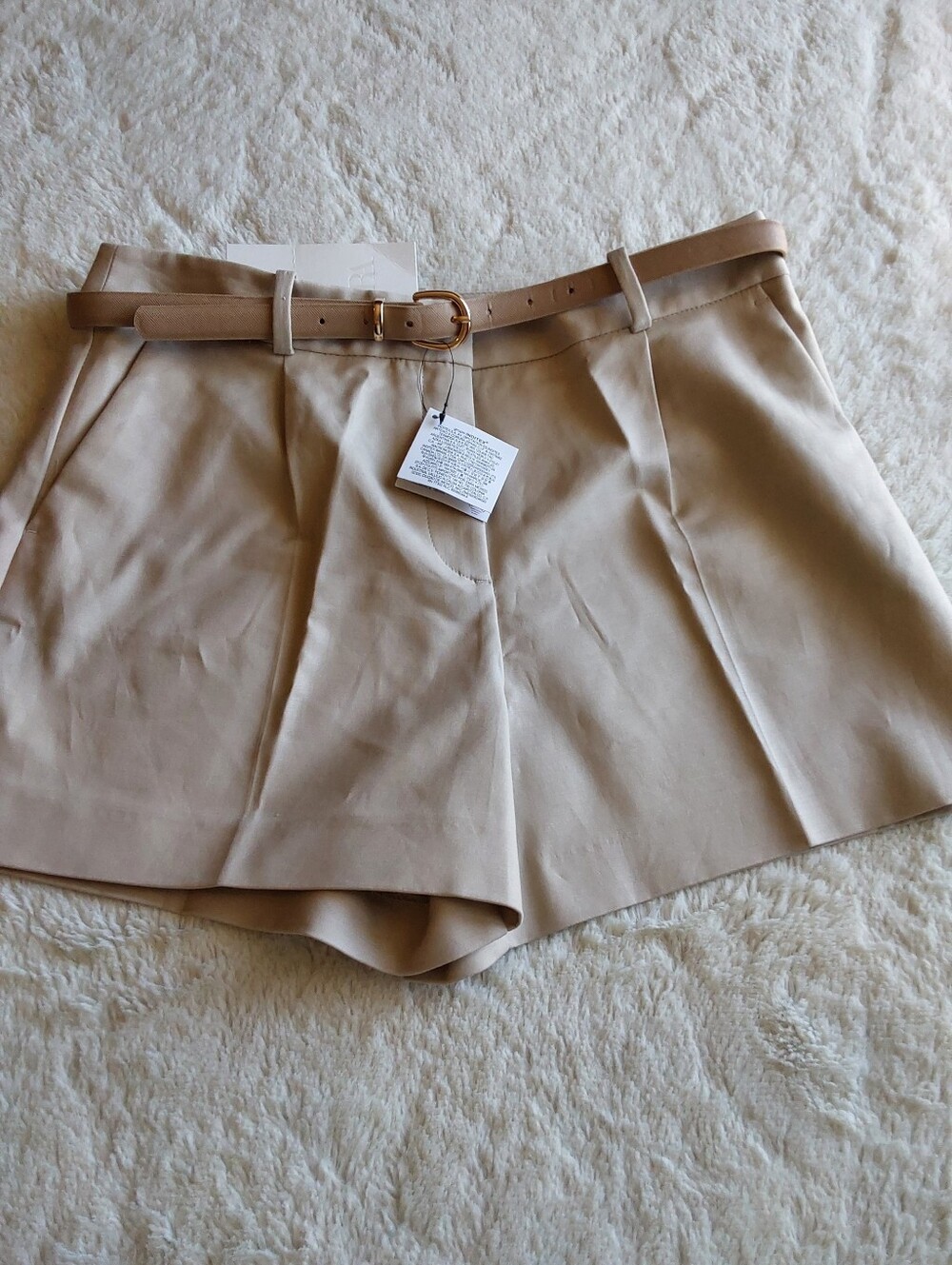 🌺 NWT Zara High-Waist Tailored Dress Shorts with Belt